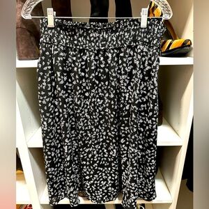 Express Floral Black and White Midi Skirt size S